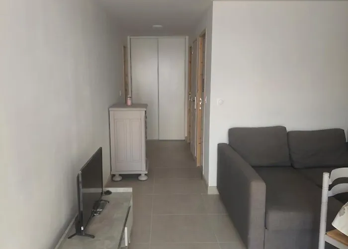 Chez Colette Nébian